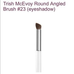 Trish Mcevoy Brush 23 Angled Eyeshadow
